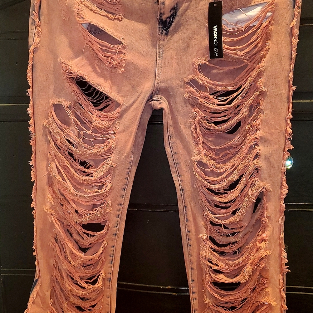 Fashion Nova Supersonic Ripped Jeans